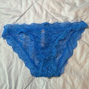 SOLD VS Dream Angels Panties - Blue L NWT